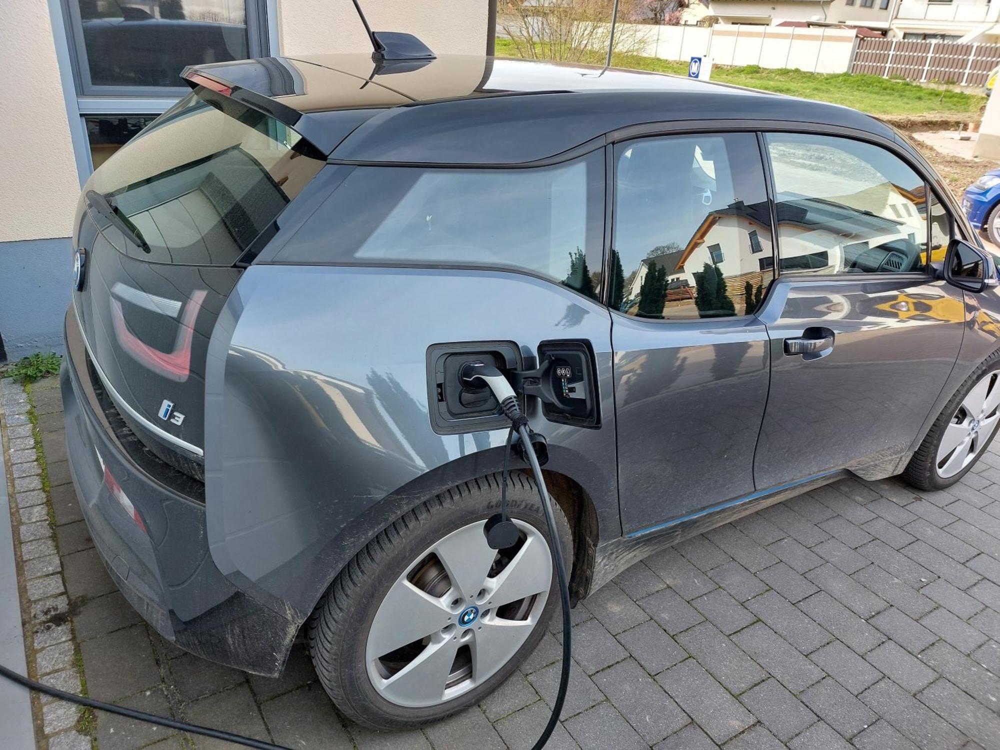 Rieslingstube Bei Britta & Joachim Lägenhet Undenheim Exteriör bild