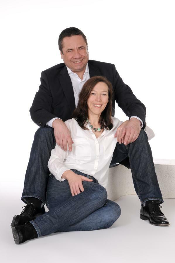 Rieslingstube Bei Britta & Joachim Lägenhet Undenheim Exteriör bild